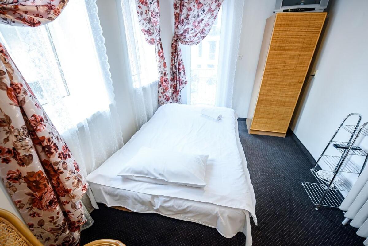 Willa Safona Krynica Zdroj Luaran gambar